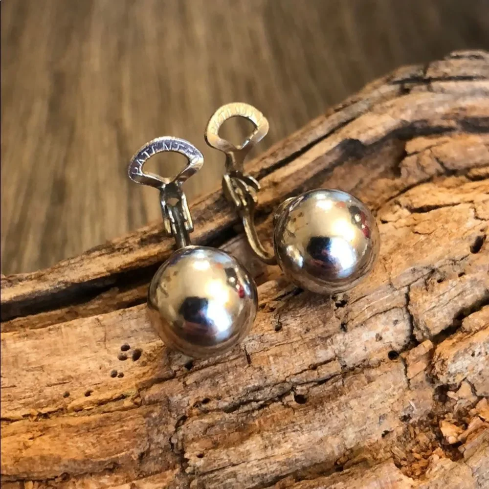 Silvertone 9-10mm Ball Clip Earrings